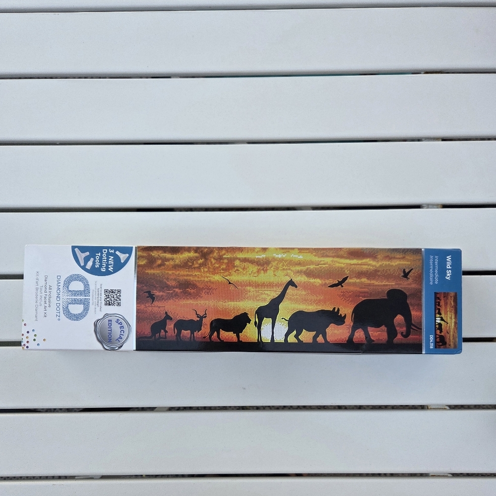 DIAMOND DOTZ® Wild Sky Special Edition Diamond Painting Kit